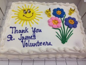 2015-volunteers-cake